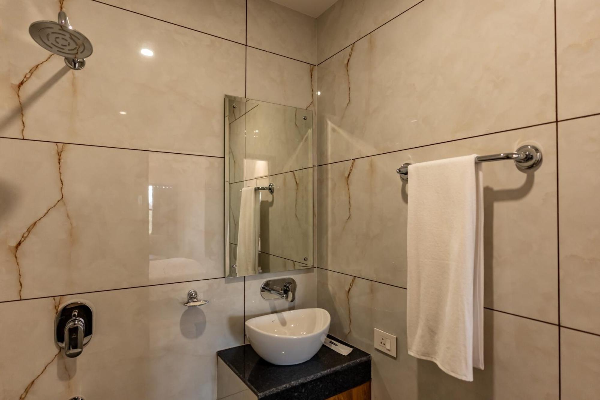 Blessings Inn Амритсар Екстериор снимка